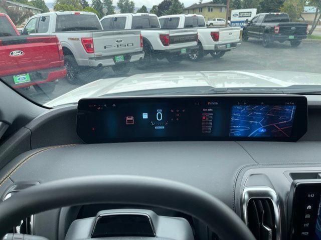 New 2027 Ford Expedition Tremor w/ Driver's Package AWD/4WD image 11