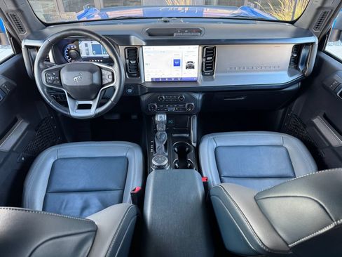Used 2022 Ford Bronco Outer Banks AWD/4WD image 9