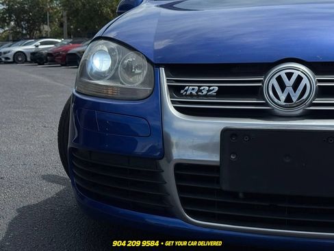 Used 2008 Volkswagen R32 AWD/4WD image 12
