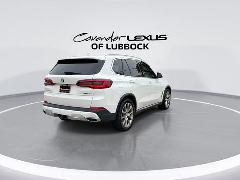 Used 2022 BMW X5 xDrive40i w/ Premium Package AWD/4WD image 8