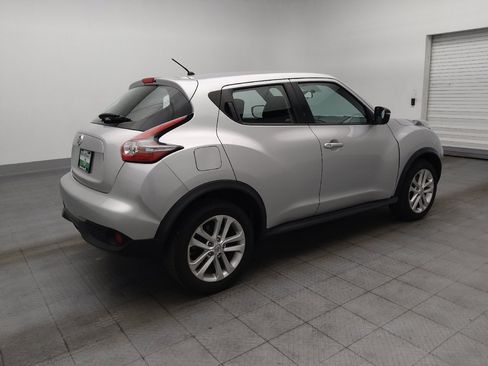 Used 2016 Nissan Juke S FWD image 10