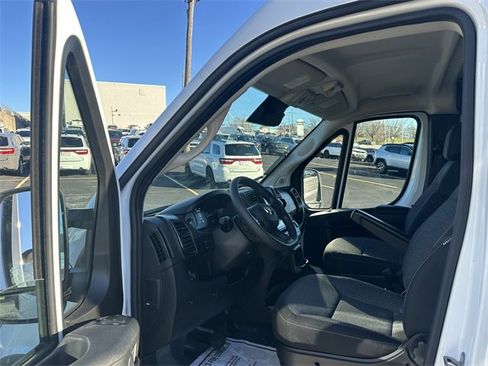 Used 2025 RAM ProMaster 2500 image 38