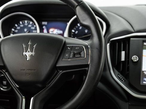 Used 2014 Maserati Ghibli S Q4 AWD/4WD image 16