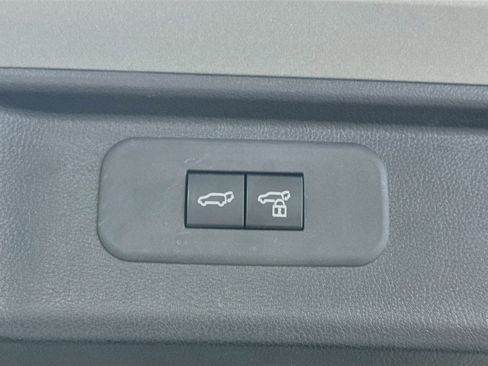 Used 2026 Toyota Grand Highlander AWD image 32