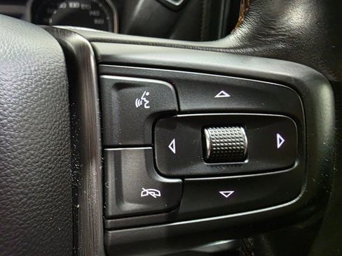 Used 2021 GMC Sierra 1500 AT4 w/ AT4 Preferred Package image 6