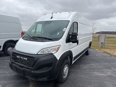Used 2024 RAM ProMaster 2500 image 3