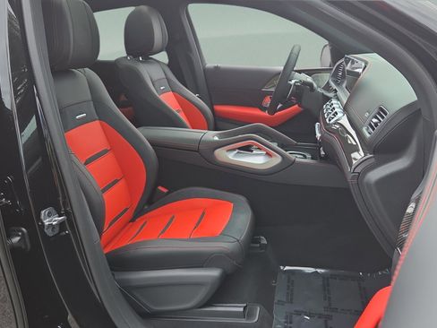 New 2026 Mercedes-Benz GLE 53 AMG 4MATIC Coupe image 17