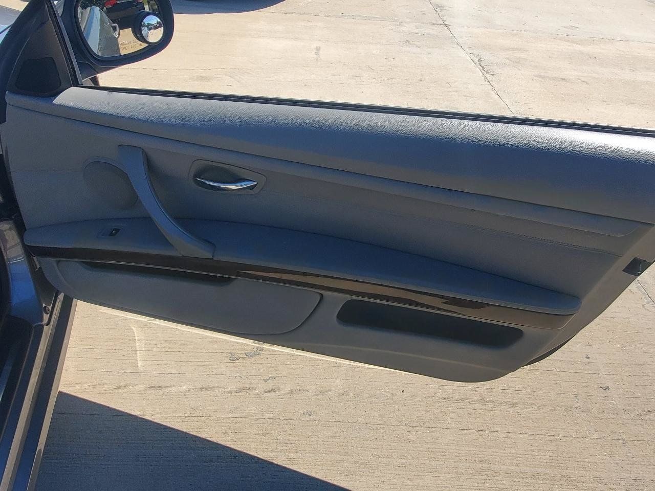 Used 2011 BMW 328i Convertible RWD image 7