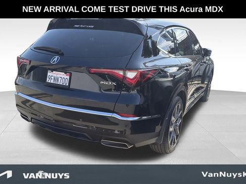 Used 2023 Acura MDX FWD w/ Technology Package image 2