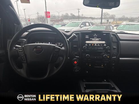 Certified 2022 Nissan Titan PRO-4X w/ Pro-4x Convenience Package image 15