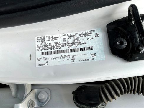Used 2019 Ford F350 Platinum w/ Platinum Ultimate Package AWD/4WD image 20