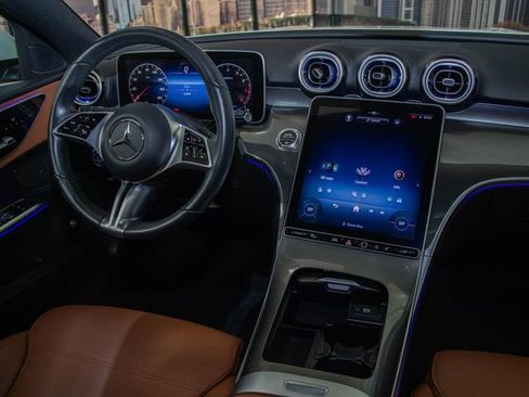 Certified 2023 Mercedes-Benz C 300 4MATIC Sedan image 16