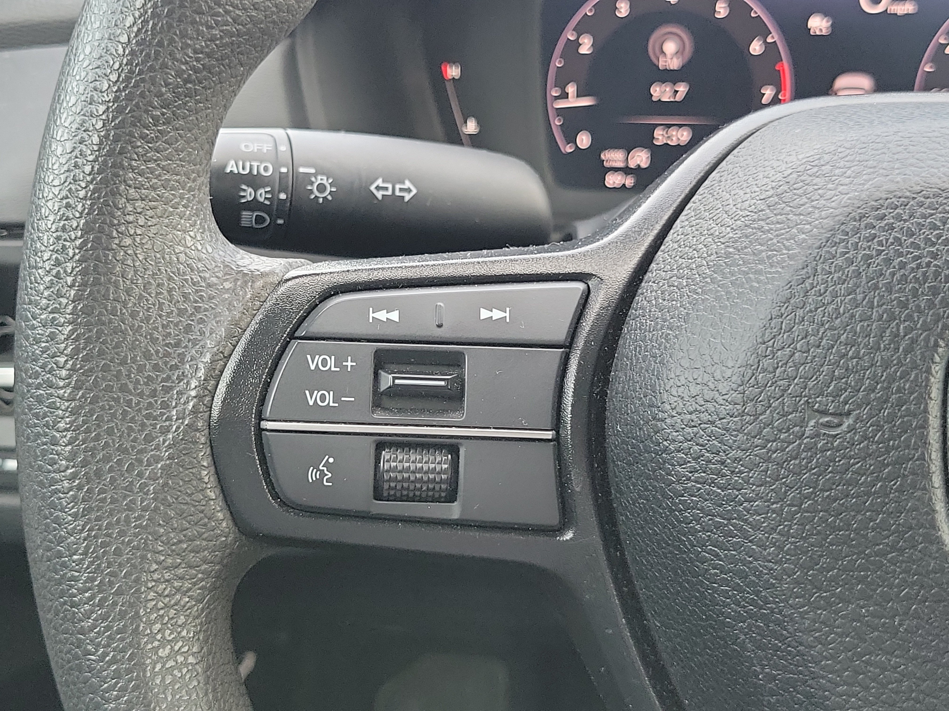 Certified 2025 Honda Accord SE image 20
