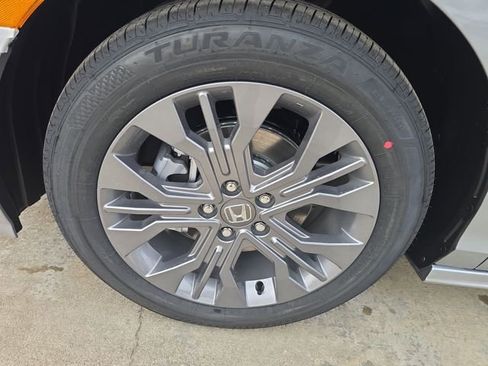 New 2026 Honda Odyssey Touring image 22