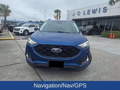 Used 2022 Ford Edge SEL w/ Sport Appearance Package AWD/4WD image 3