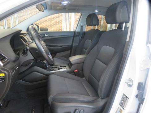 Used 2017 Hyundai Tucson Night AWD/4WD image 15