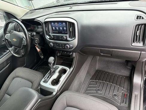 Used 2022 Chevrolet Colorado LT w/ LT Convenience Package RWD image 16