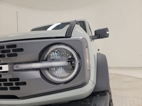Used 2023 Ford Bronco Badlands AWD/4WD image 9