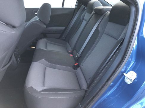 Used 2022 Dodge Charger SXT w/ Blacktop Package image 20