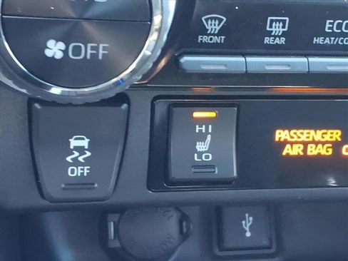 Used 2022 Toyota RAV4 XSE image 23