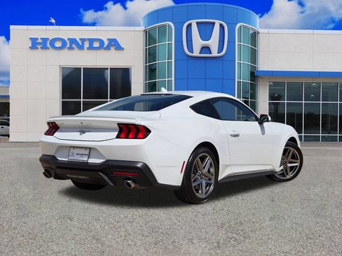 Used 2024 Ford Mustang Premium RWD image 3