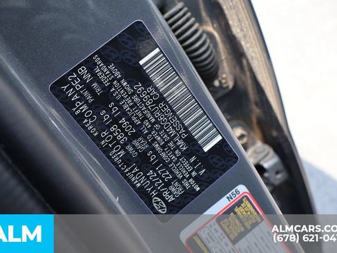 Used 2024 Hyundai Elantra SEL FWD image 39