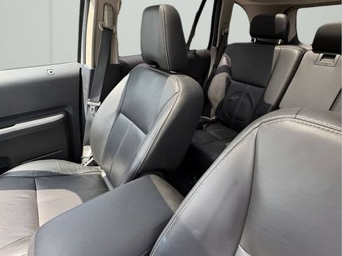 Used 2010 Ford Edge SEL AWD/4WD image 9