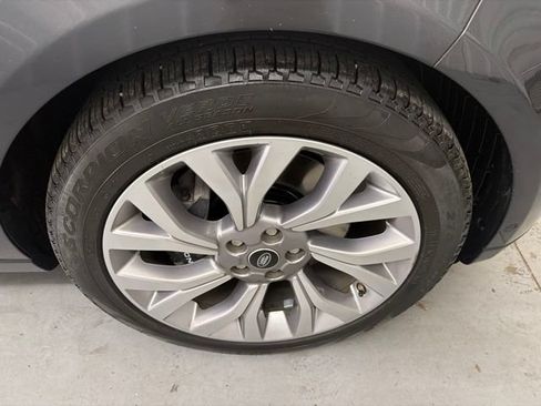 Used 2020 Land Rover Range Rover HSE AWD/4WD image 23