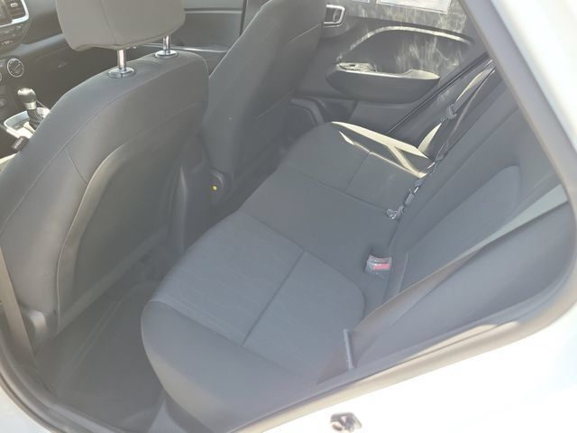 Certified 2026 Hyundai Venue SE FWD image 22