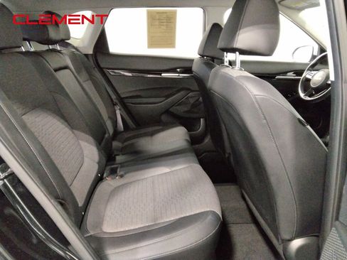 Used 2023 Kia Seltos S image 36