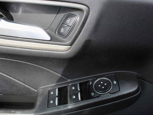 Used 2021 Ford Escape SEL FWD image 12