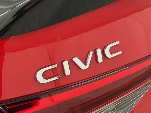 Used 2024 Honda Civic Sport image 25