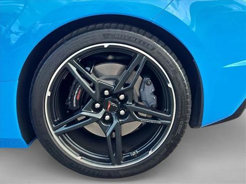 Used 2024 Chevrolet Corvette Stingray Preferred Conv w/ Z51 Performance Package RWD image 20