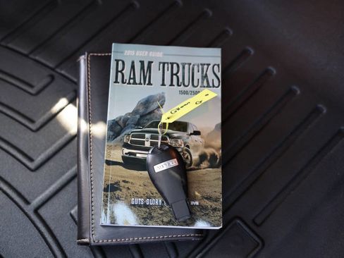 Used 2015 RAM 1500 Big Horn AWD/4WD image 40