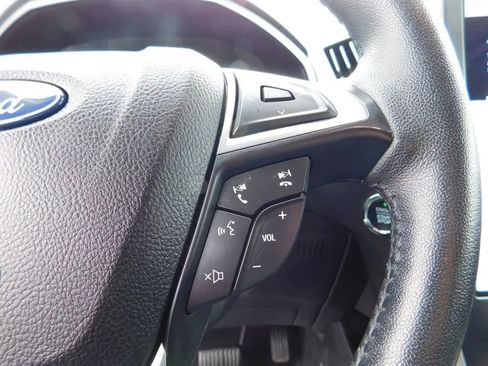 Used 2023 Ford Edge SEL image 21