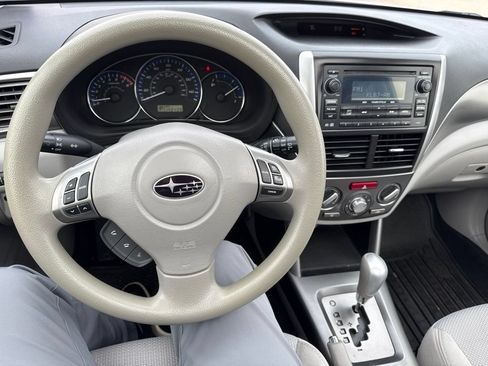 Used 2012 Subaru Forester 2.5X Premium AWD/4WD image 18