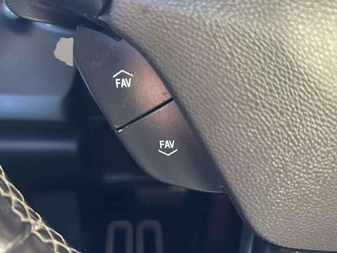 Used 2019 Chevrolet Camaro LT w/ RS Package image 24