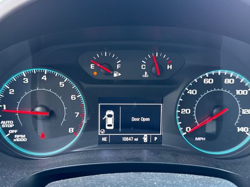 Used 2025 Chevrolet Malibu RS FWD image 25