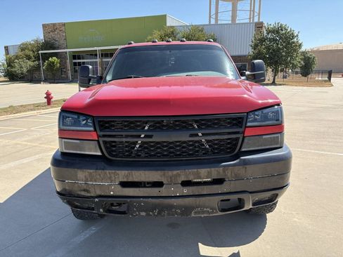 Used 2007 Chevrolet Silverado 2500 LT w/ Heavy-Duty Power Package AWD/4WD image 7