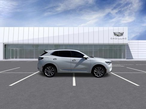 Used 2023 Buick Envision Avenir FWD image 2