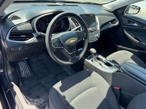 Used 2023 Chevrolet Malibu LT FWD image 11