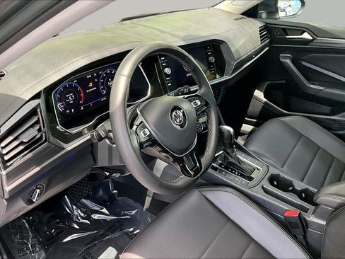 Used 2021 Volkswagen Jetta SEL FWD image 18