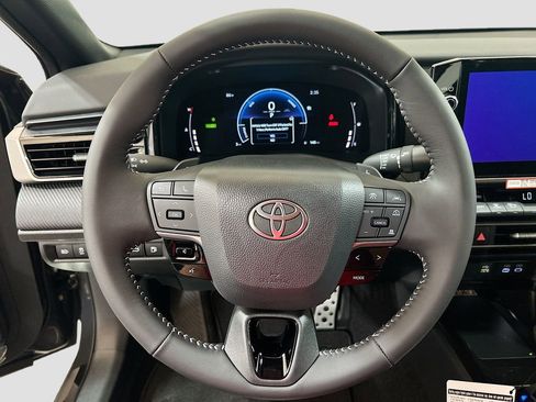 New 2026 Toyota Camry SE FWD image 12