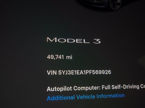 Used 2023 Tesla Model 3 Standard Range image 20