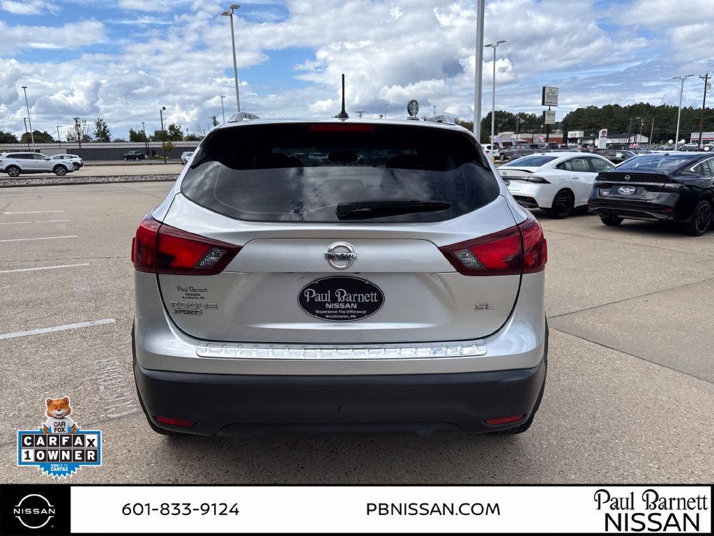 Used 2017 Nissan Rogue Sport SL FWD image 10