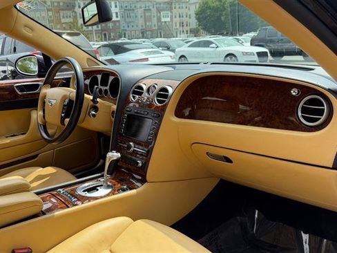 Used 2006 Bentley Flying Spur Flying Spur AWD/4WD image 15