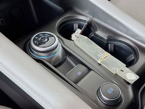 New 2026 Ford Explorer Active w/ Active Comfort Package image 16