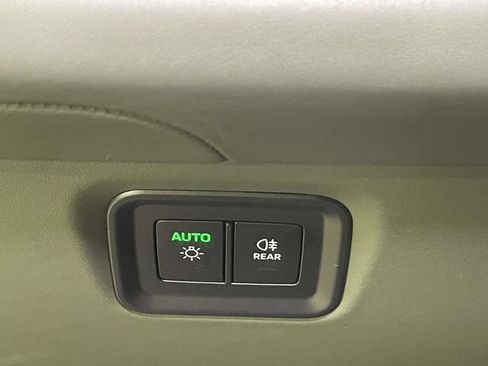 Certified 2026 Porsche Cayenne S AWD/4WD image 38