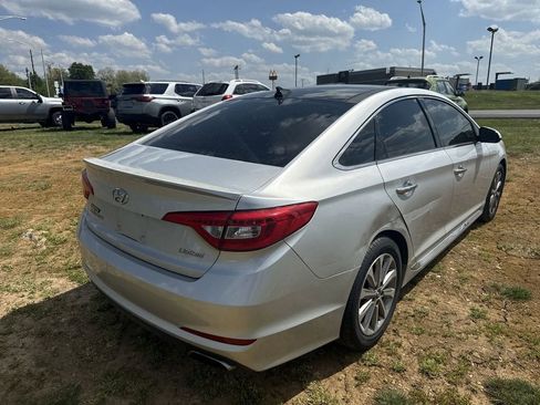 Used 2016 Hyundai Sonata Limited w/ Option Group 04 FWD image 13