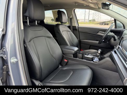 Used 2023 Kia Sportage EX AWD/4WD image 31